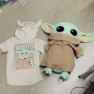 hooded kid size S tshirt, 20" baby Yoda pillow plush